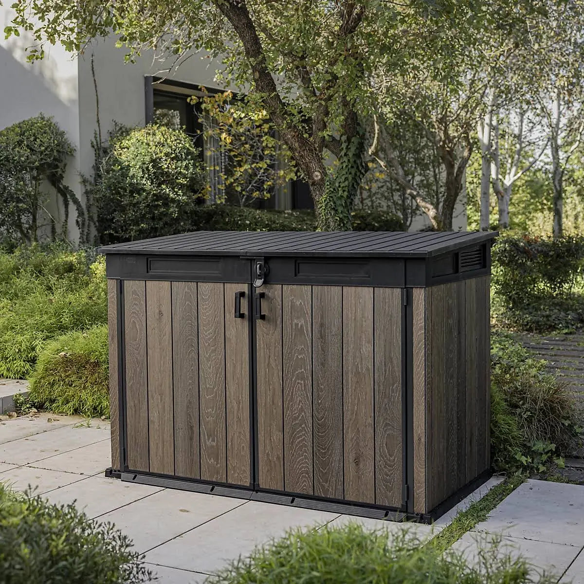 Keter Signature Decocoat Noyer Abri de jardin en pente 2020L