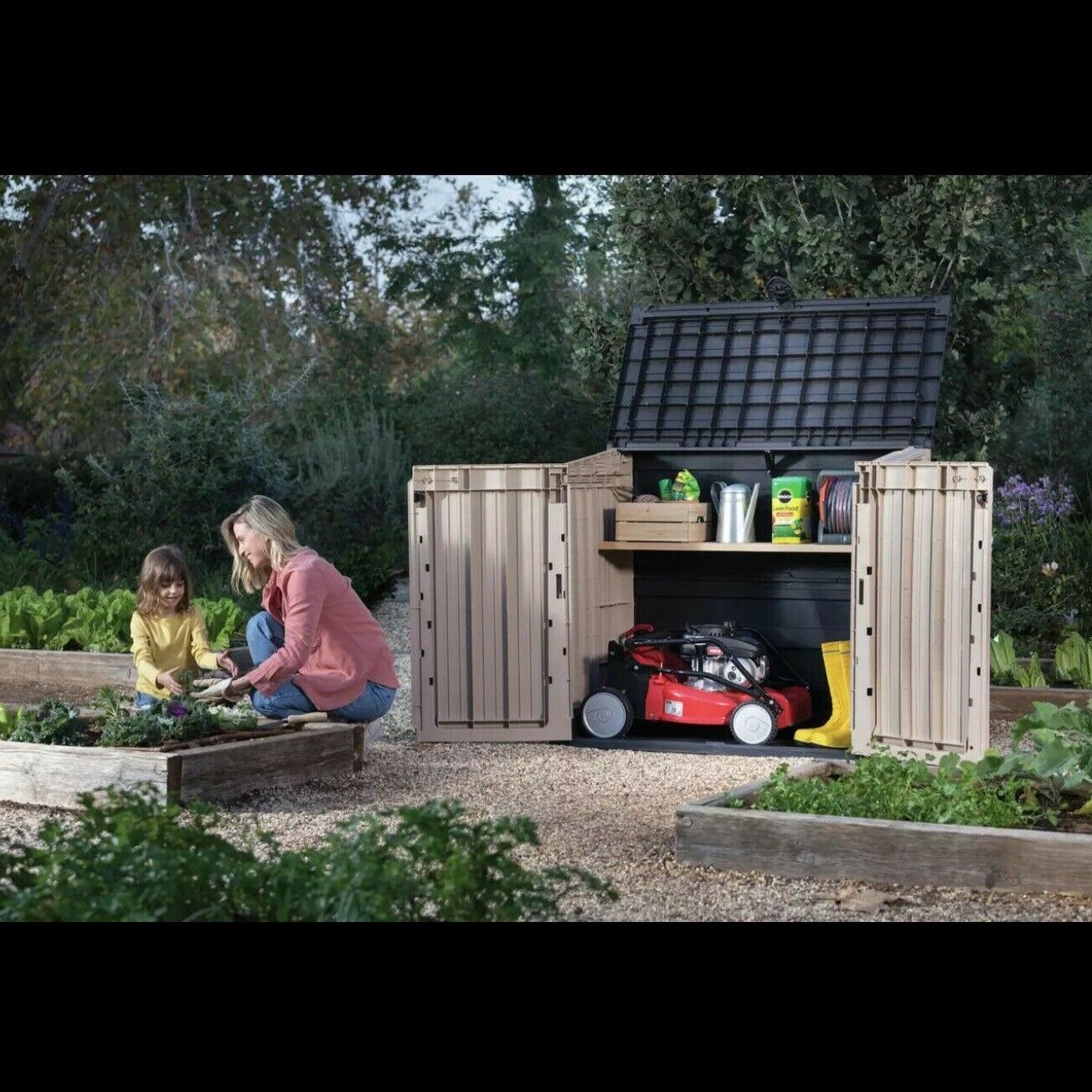 Keter Store It Out Midi Coffre de Rangement de Jardin Extérieur Verrouillable 880L - Beige/Marron
