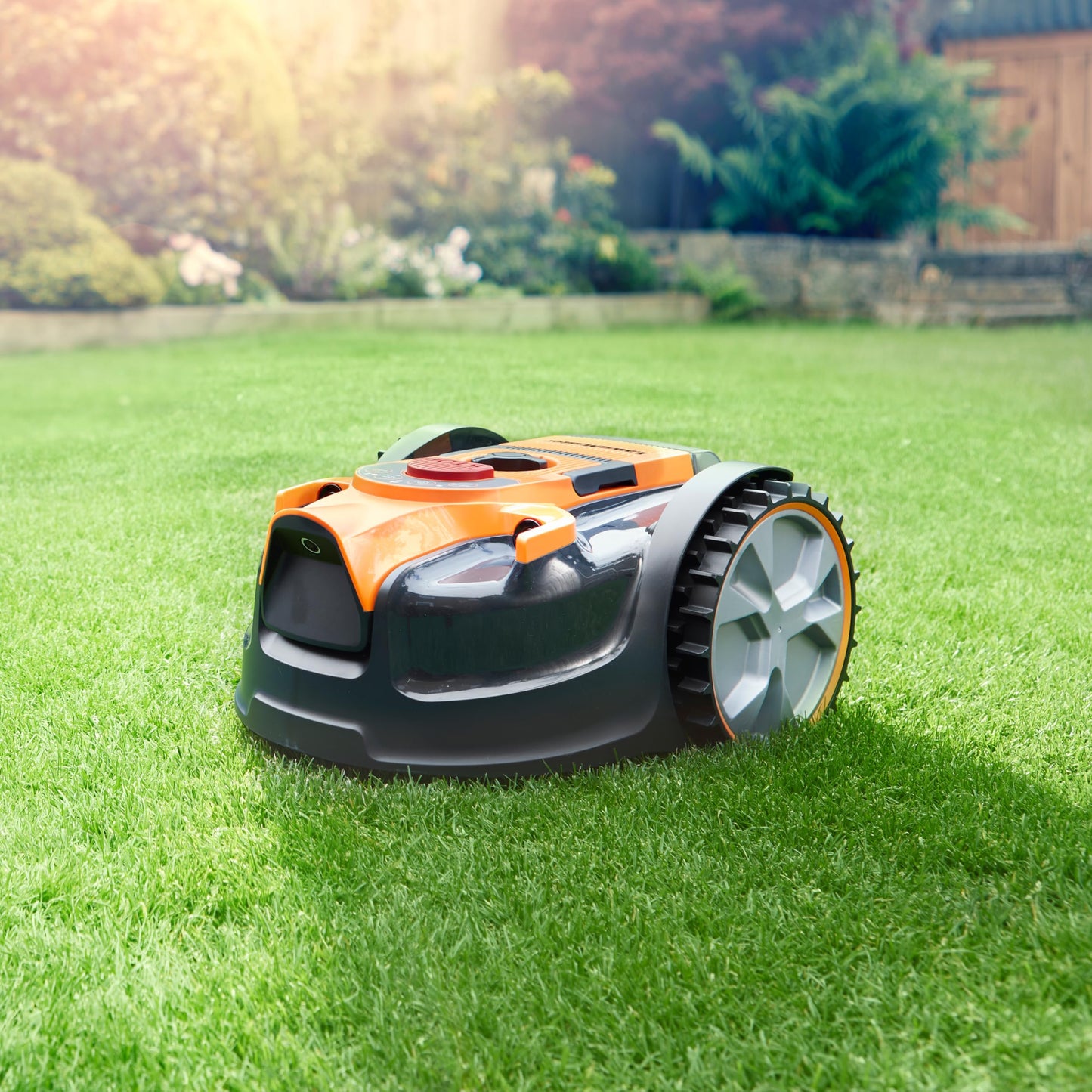 Tondeuse robot sans fil avec capteurs intelligents et fonctionnement sans limites