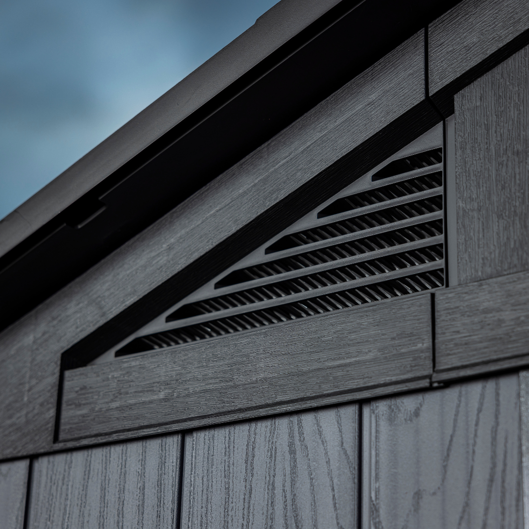 Abri de jardin Keter Stronghold 8x6 pi. en résine, aspect bois gris